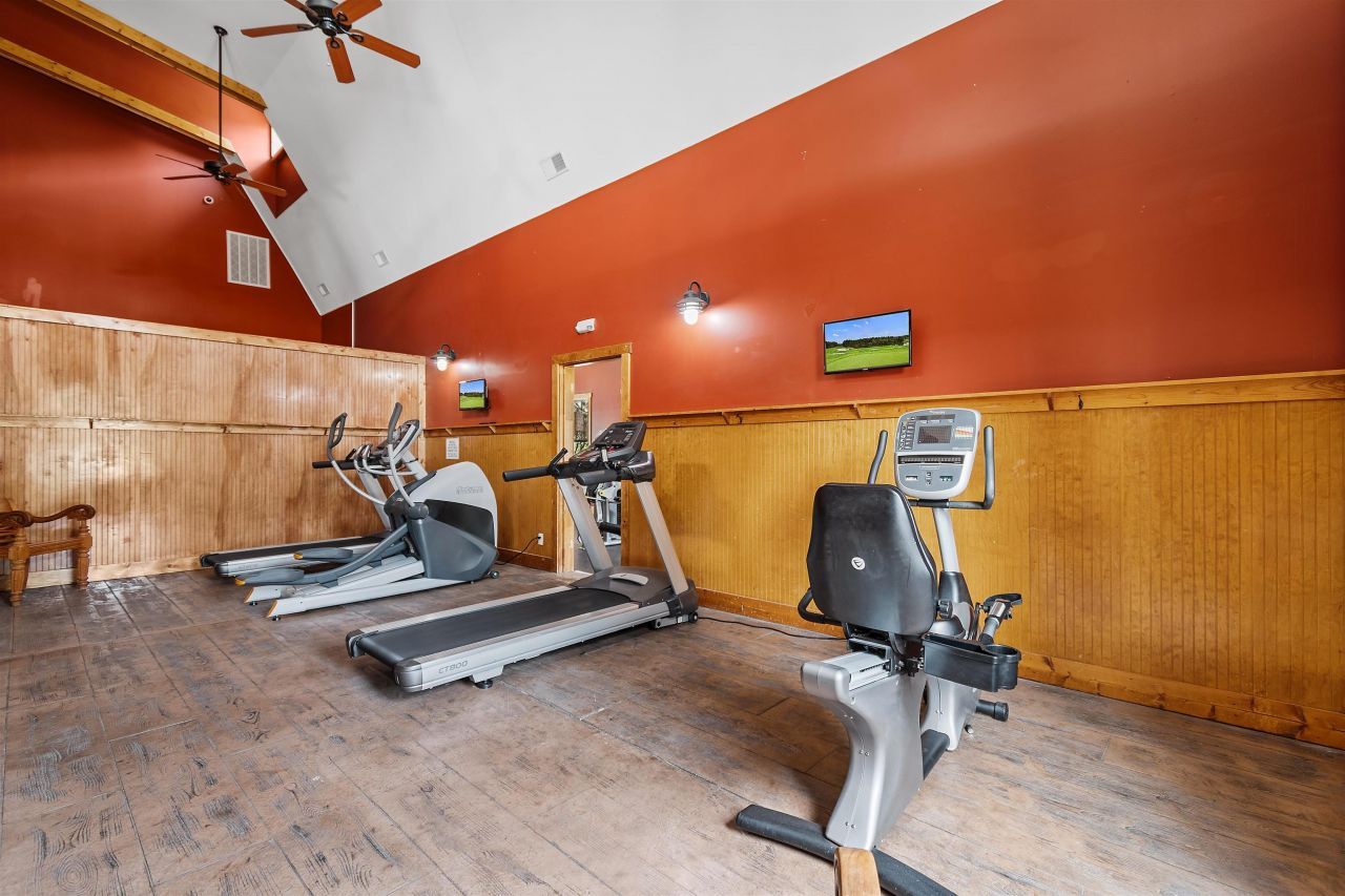 2205 Haystack Way Photo 36