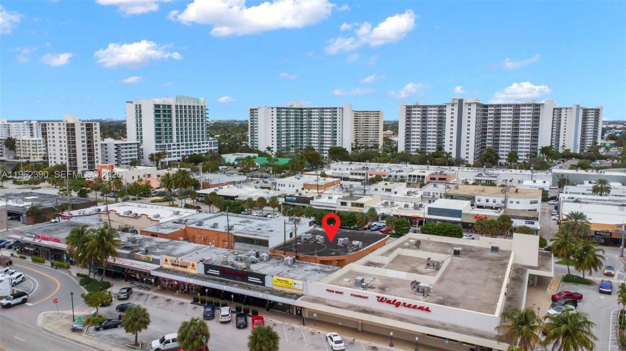 Ne 32 Str , Fort Lauderdale, FL 33308 Photo