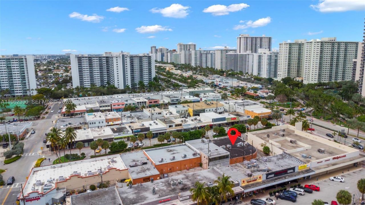 Ne 32 Str , Fort Lauderdale, FL 33308 Photo