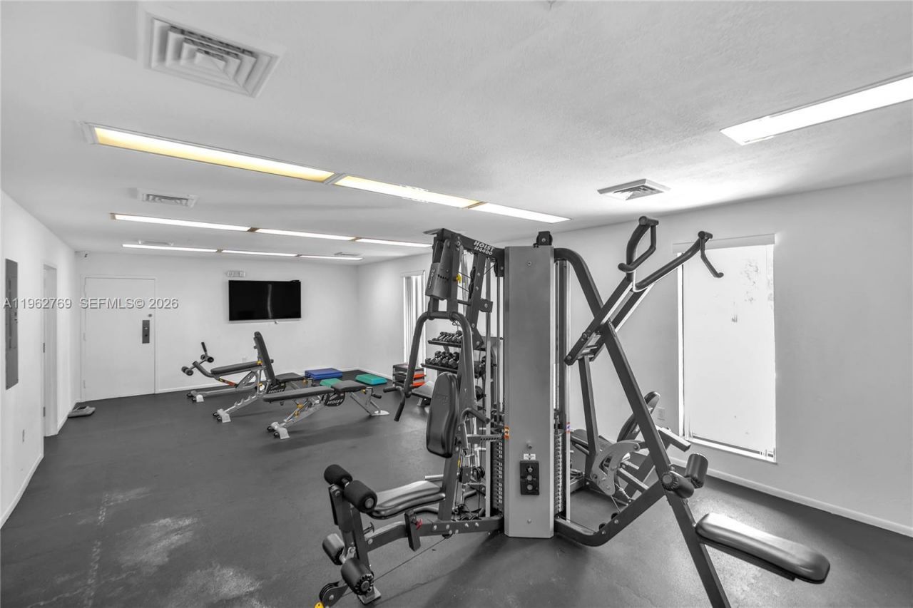 4160 Inverrary Dr , Unit 308, Lauderhill, FL 33319 Photo