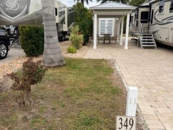10329 Fire Flag TRL, FORT MYERS, FL 33905