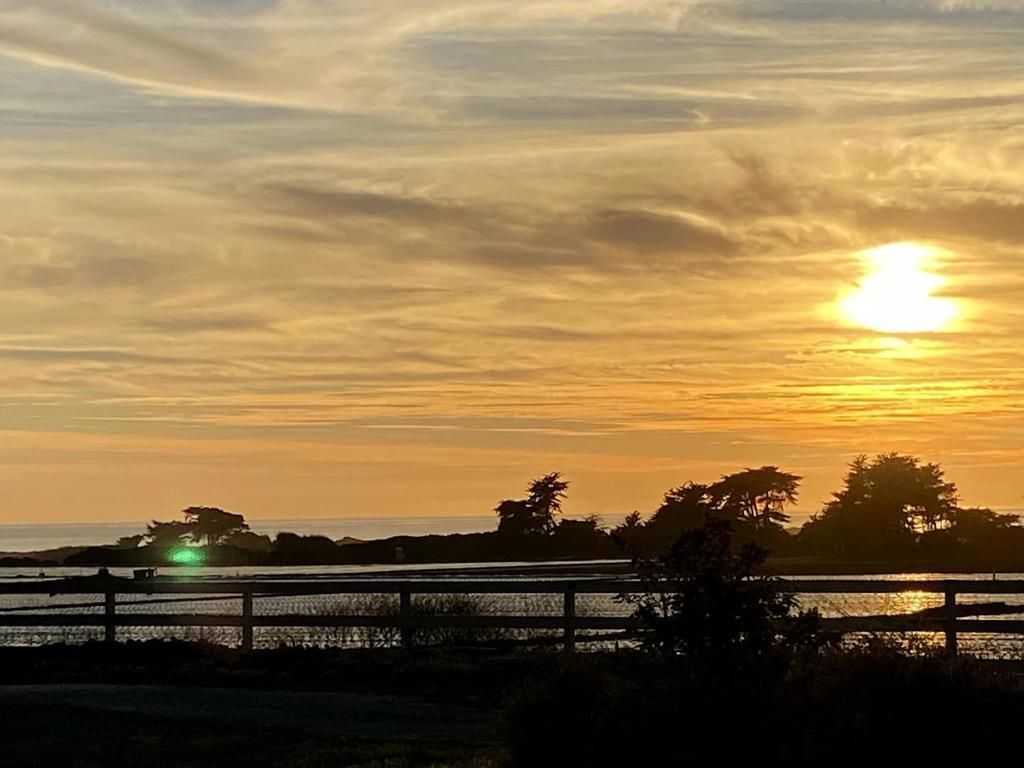 260 Giberson Road, Moss Landing, CA 95039 Main Photo