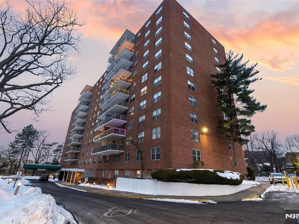 301 Beech Street 2B, Unit 2B, HACKENSACK, NJ 07601