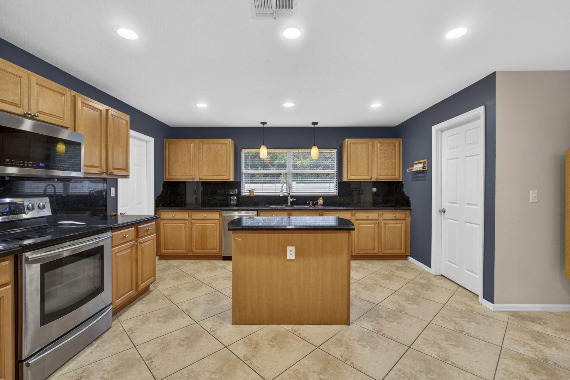 1618 SW Nervia Avenue, Port Saint Lucie, FL 34953 Photo