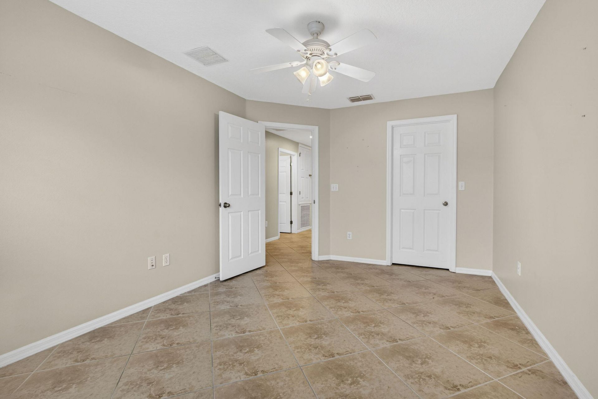 1618 SW Nervia Avenue, Port Saint Lucie, FL 34953 Photo