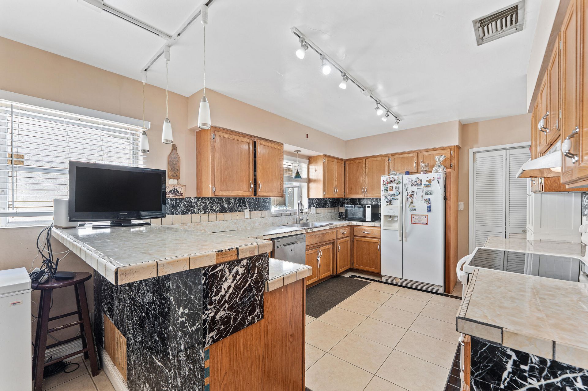 3680 NE 15th Terrace, Pompano Beach, FL 33064 Photo