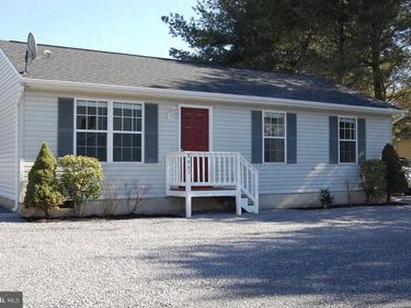 8467 CLOVER COURT, MARSHALL, VA 20115