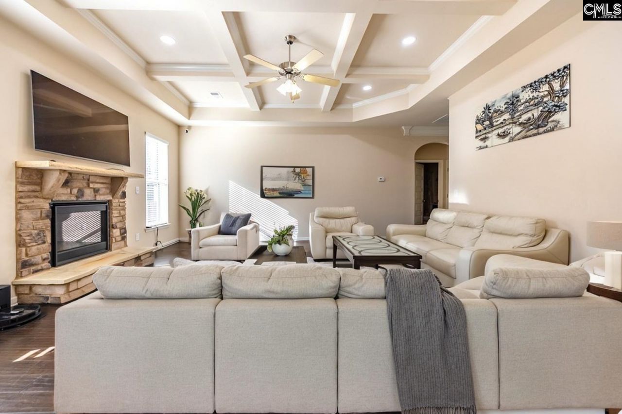 449 Reedy River Court Photo 4