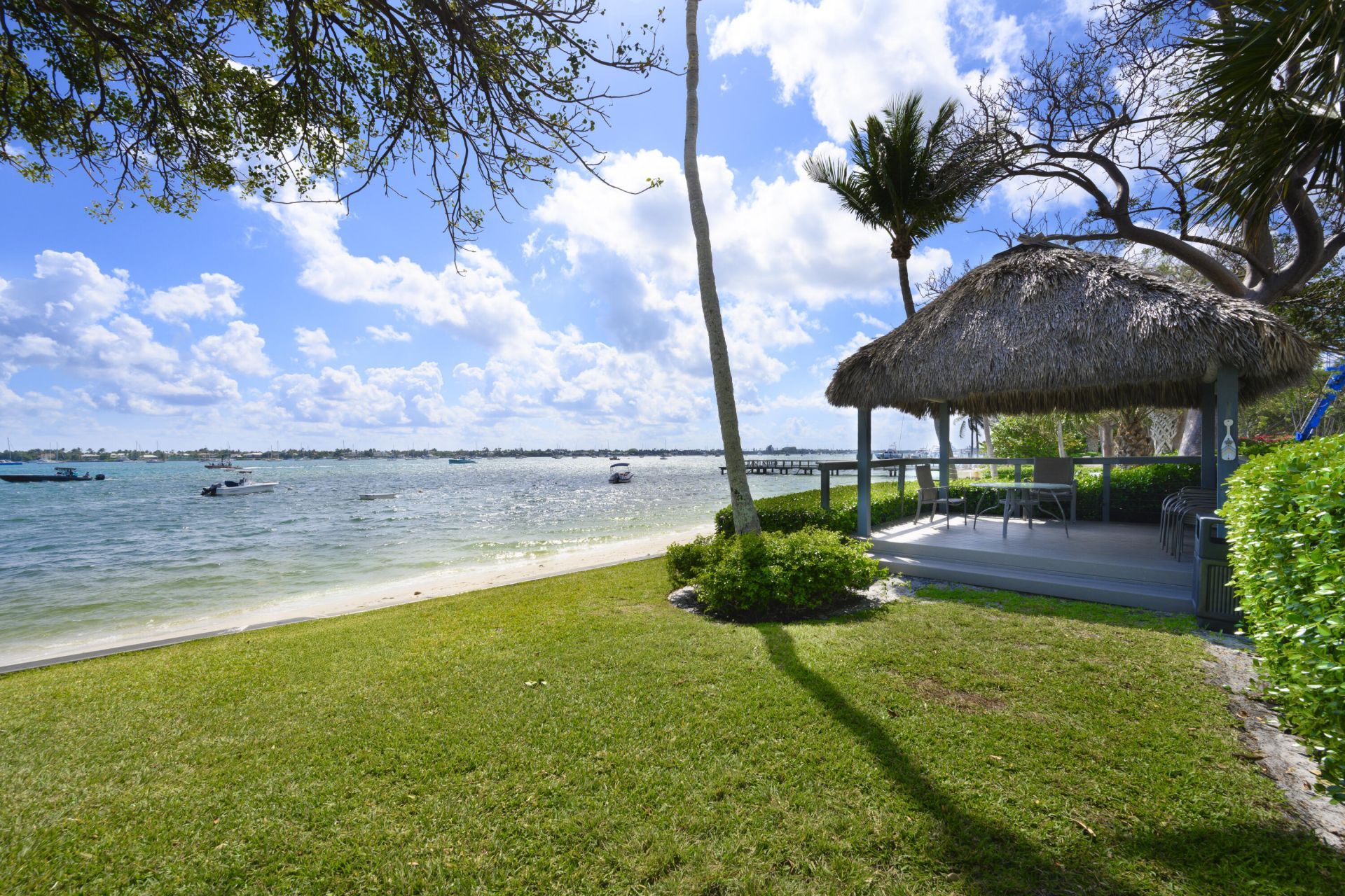 5600 N Flagler Drive, Unit 1906, West Palm Beach, FL 33407 Photo