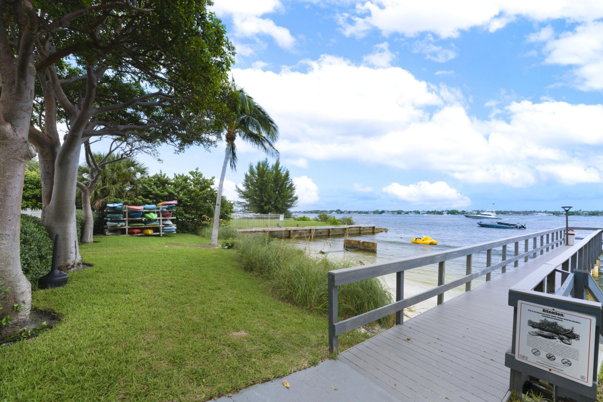 5600 N Flagler Drive, Unit 1906, West Palm Beach, FL 33407 Photo