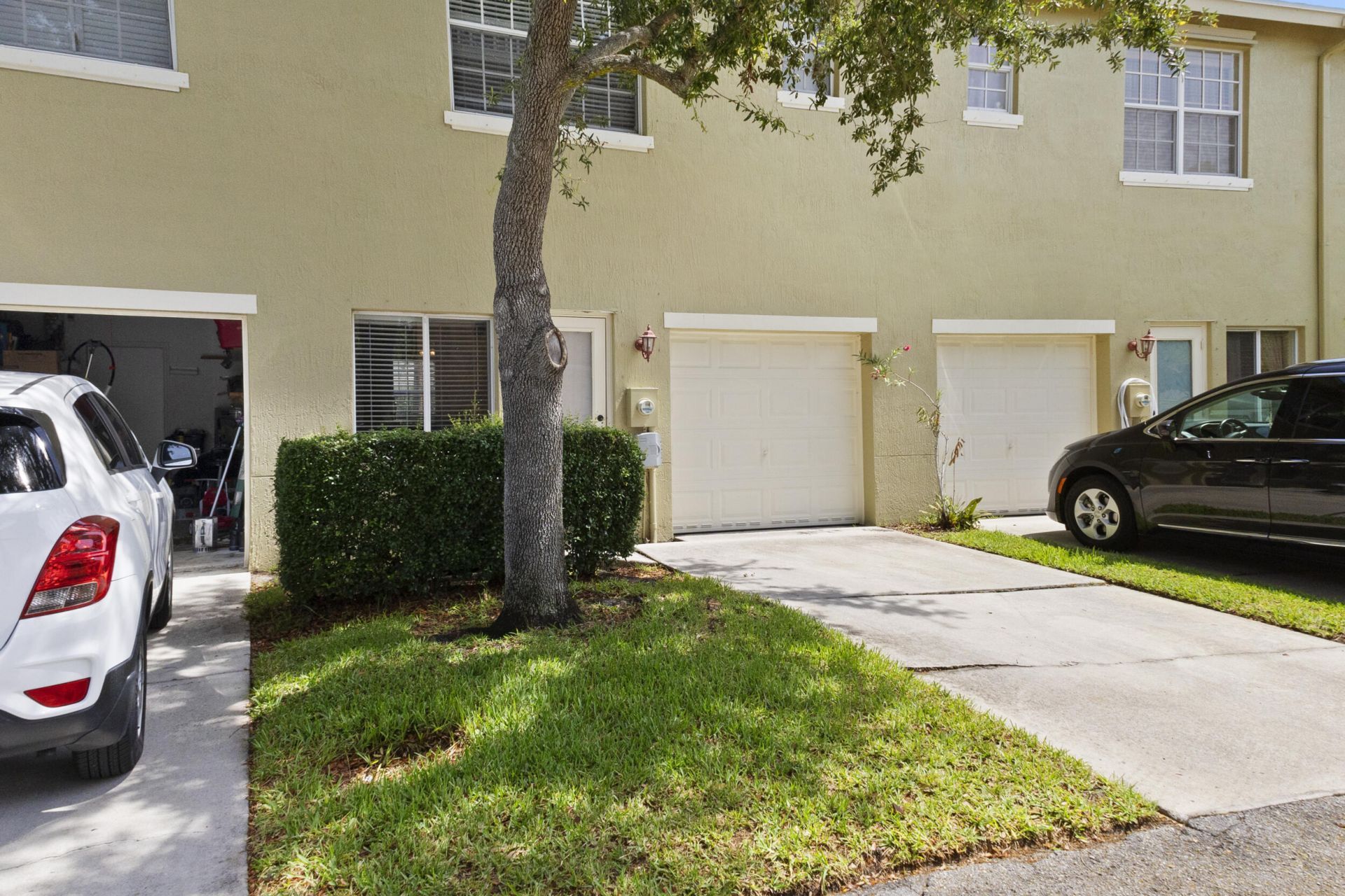 2148 SE Destin Drive, Port Saint Lucie, FL 34952 Photo