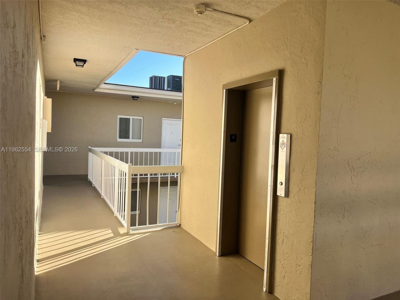 8103 Camino Real , Unit C413, Miami, FL 33143 Photo