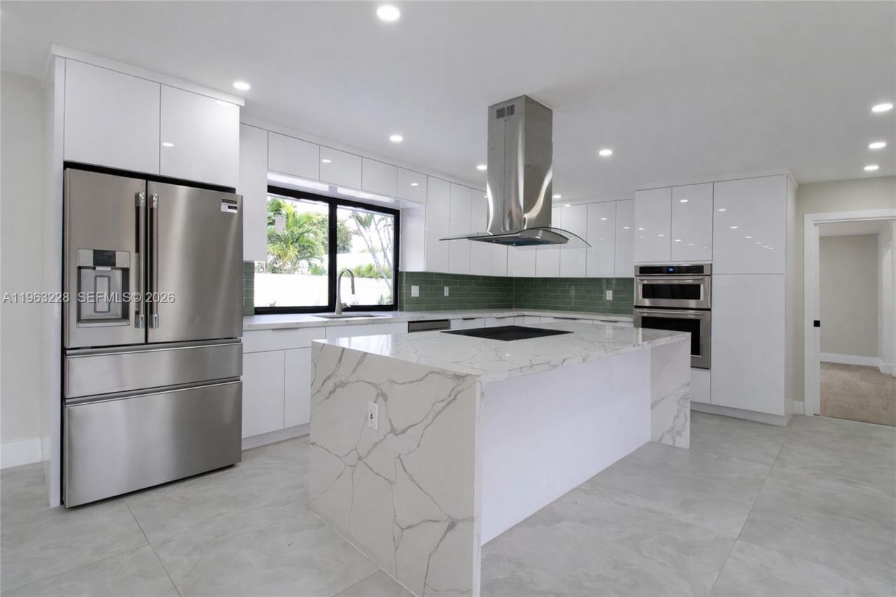 6020 NE 18th Ter, Fort Lauderdale, FL 33308 Photo