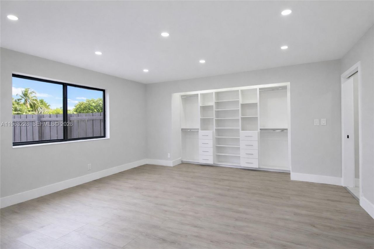 6020 NE 18th Ter, Fort Lauderdale, FL 33308 Photo