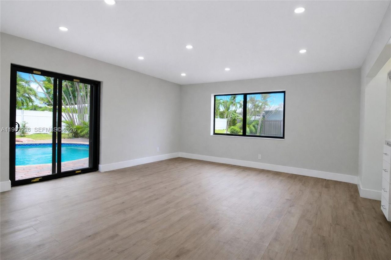 6020 NE 18th Ter, Fort Lauderdale, FL 33308 Photo