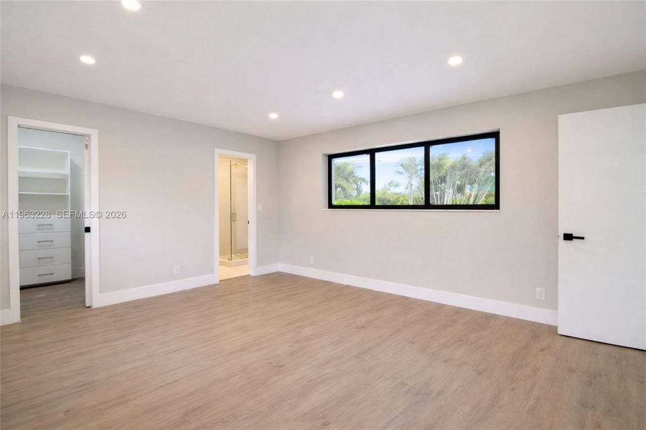 6020 NE 18th Ter, Fort Lauderdale, FL 33308 Photo