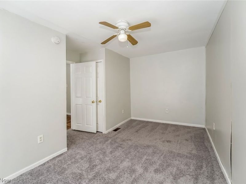 931 Crestline Drive, Akron, OH 44312 Photo 7