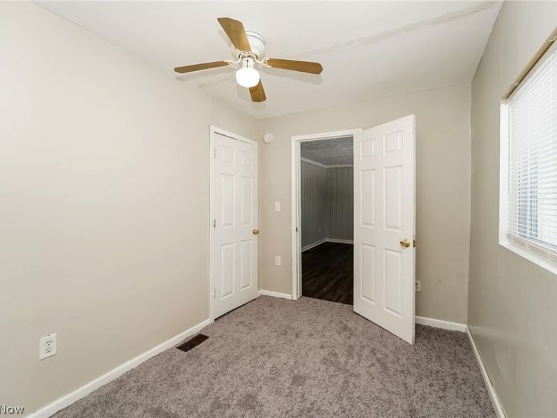 931 Crestline Drive, Akron, OH 44312 Photo 9