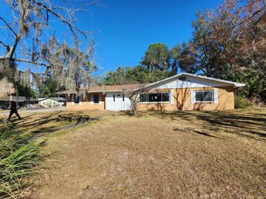 310 NE 7TH AVENUE, CHIEFLAND, FL 32626