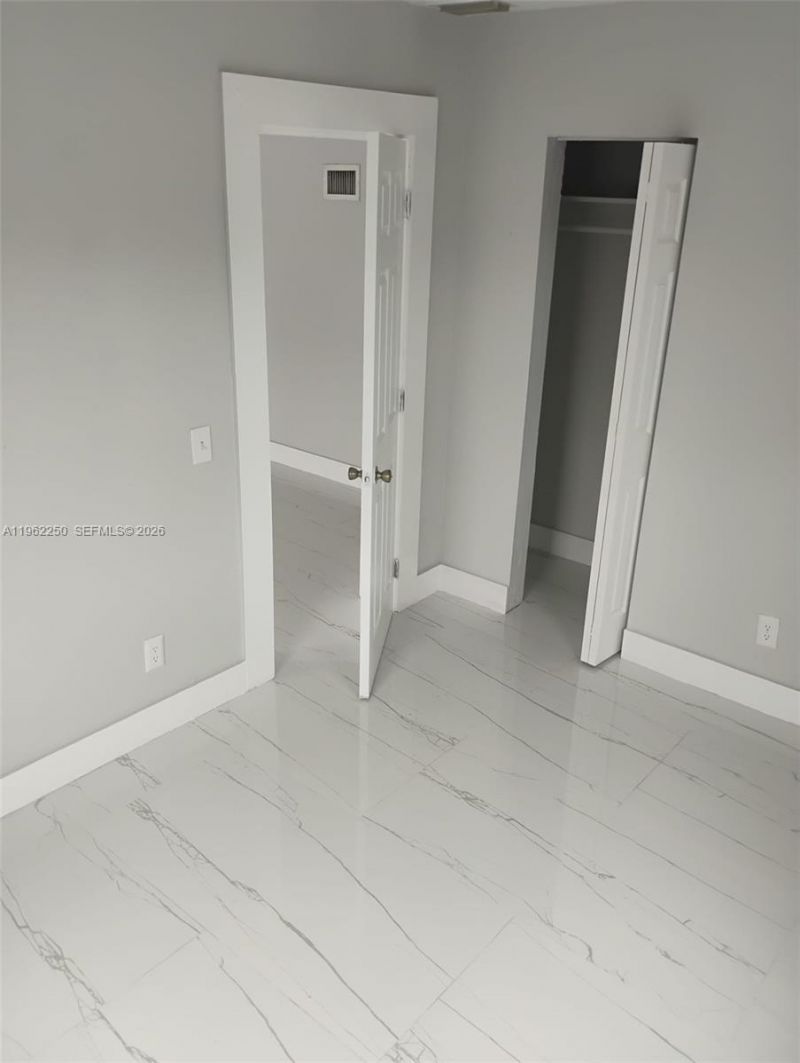 908 SW Avenue D, Belle Glade, FL 33430 Photo