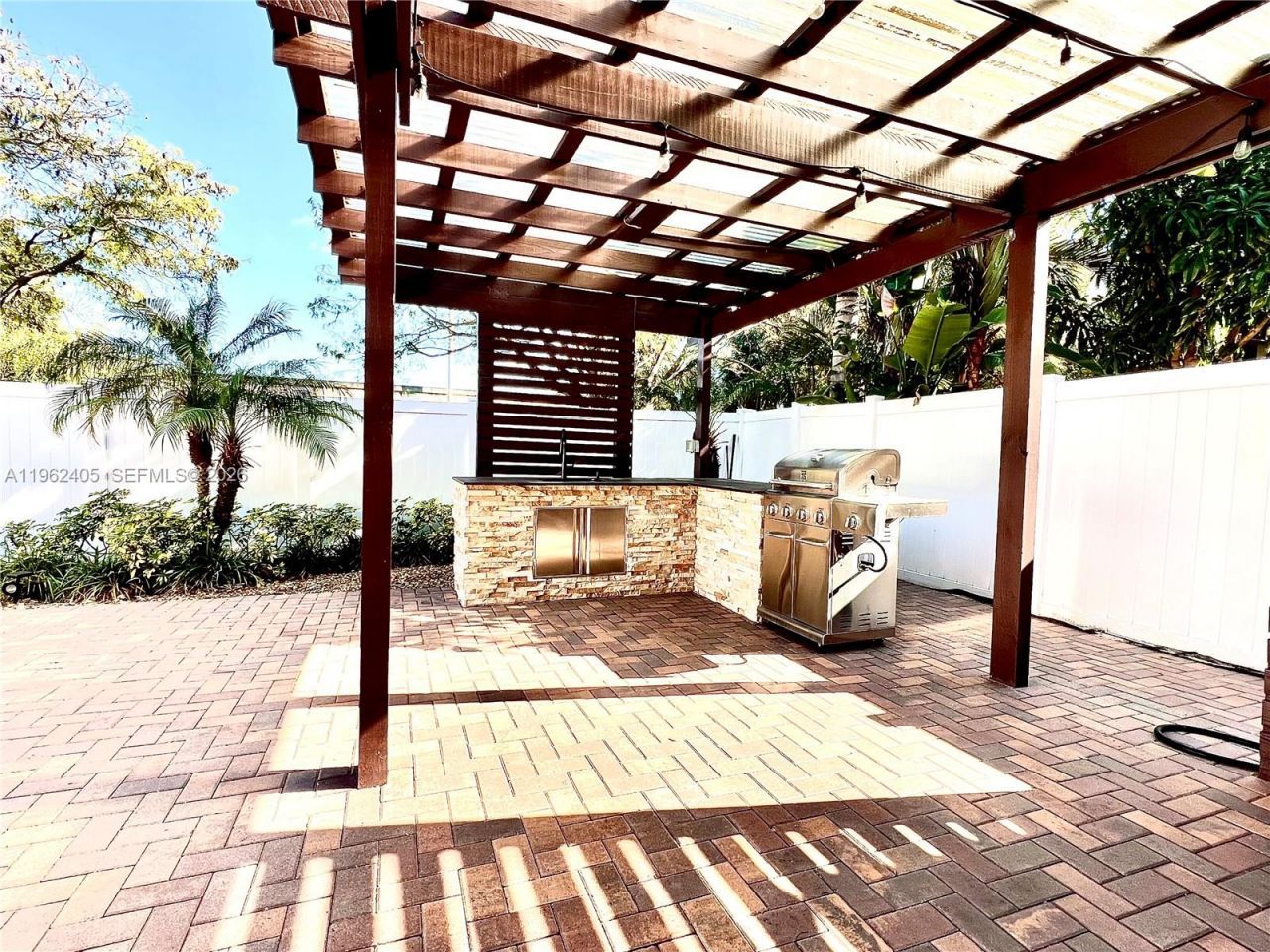 5016 NW 48th Ln, Tamarac, FL 33319 Photo