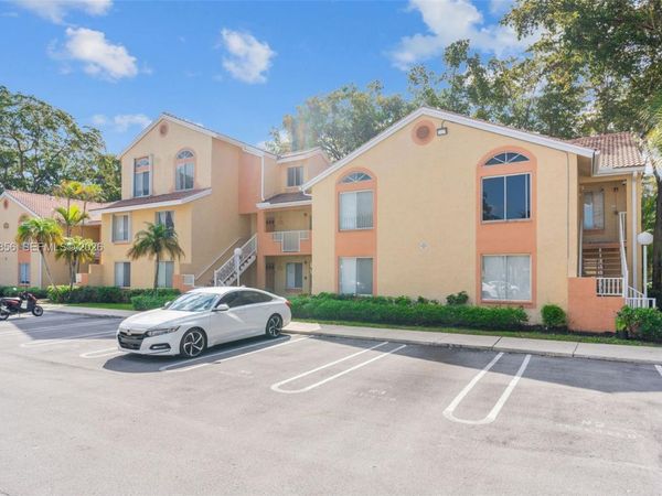 1208 Coral Club Dr , Unit 1208, Coral Springs, FL 33071
