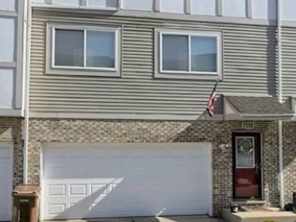 7558 Heritage Court, Summit, IL 60501