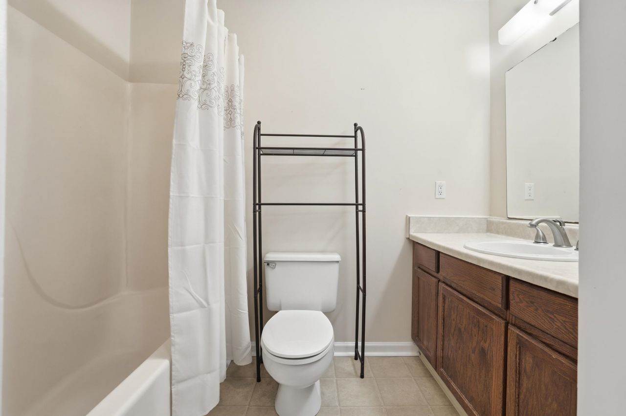 407 N 76th Ave. N  Photo 16