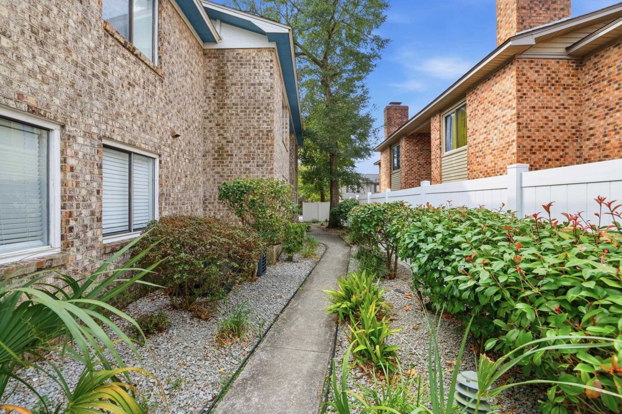 407 N 76th Ave. N  Photo 18