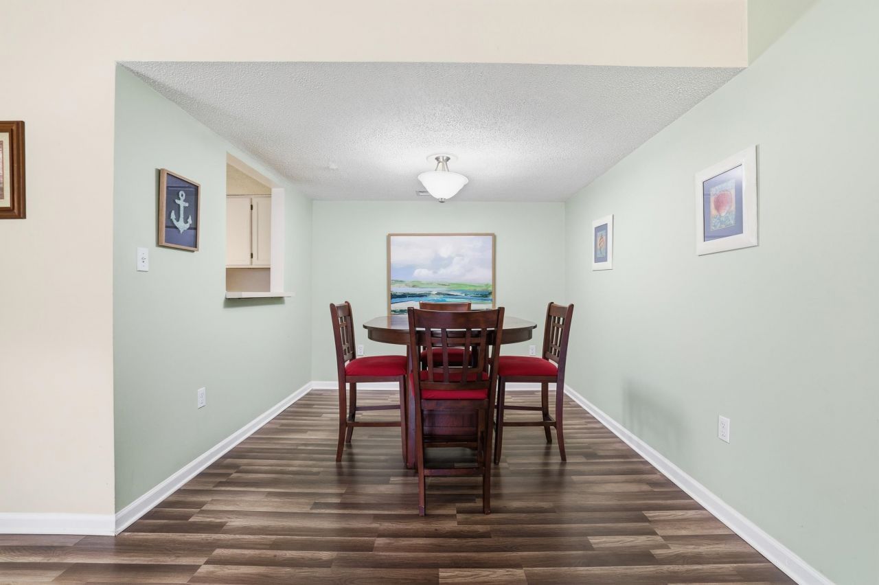 407 N 76th Ave. N  Photo 8