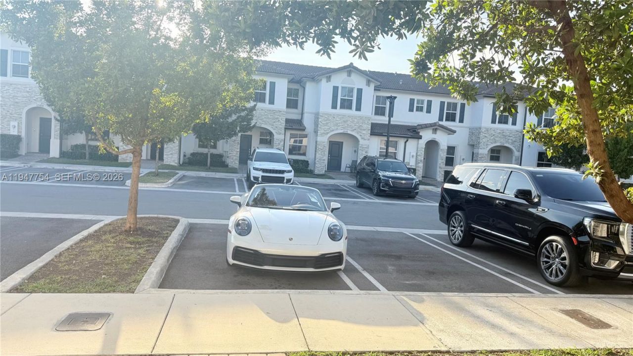 12433 NW 23rd Ct, Miami, FL 33167 Photo