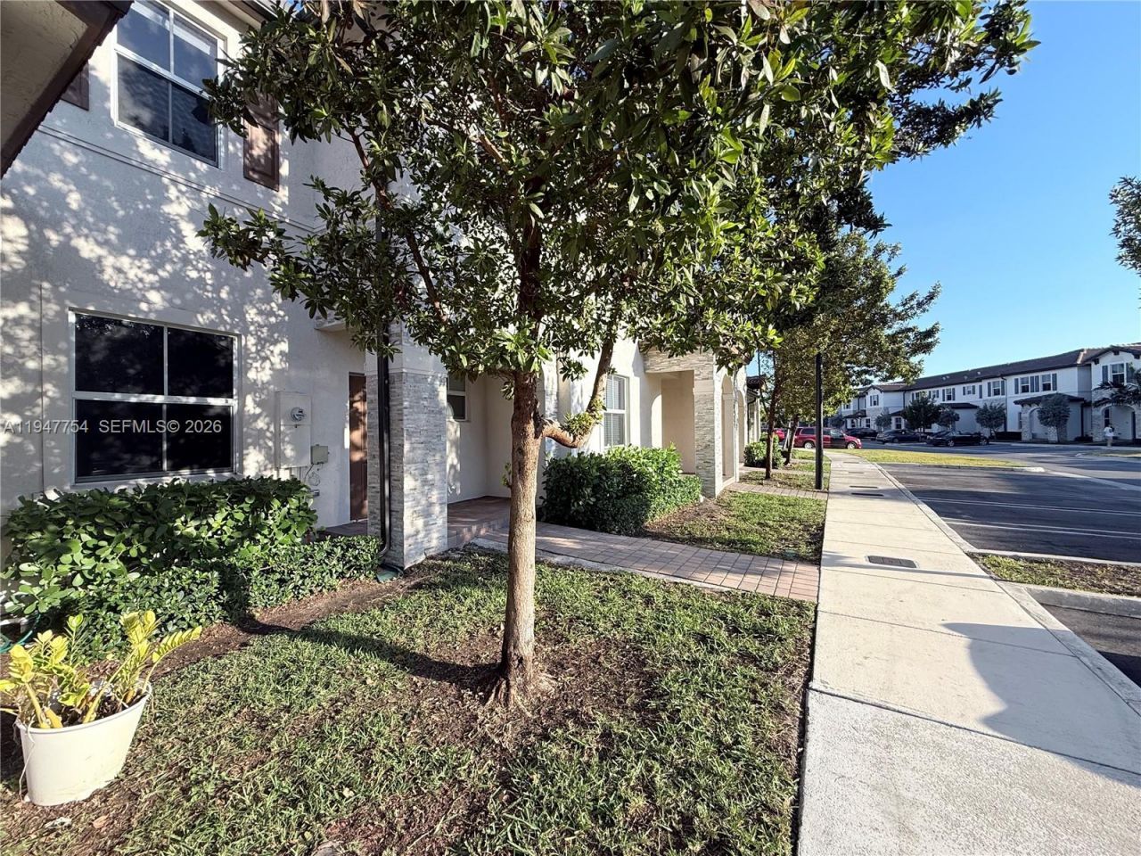 12433 NW 23rd Ct, Miami, FL 33167 Photo