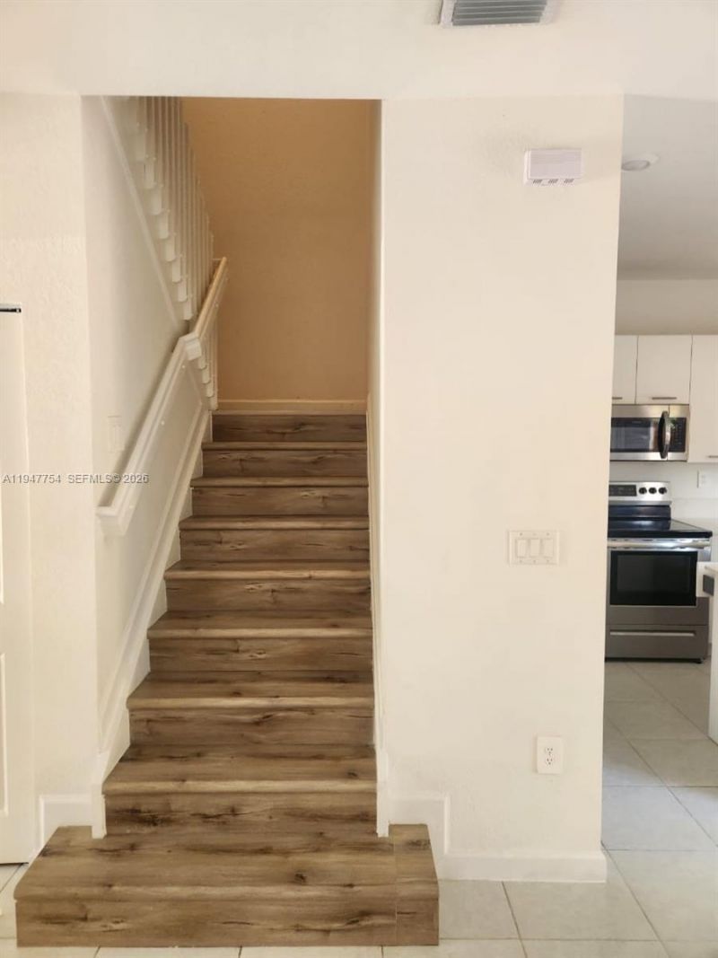 12433 NW 23rd Ct, Miami, FL 33167 Photo