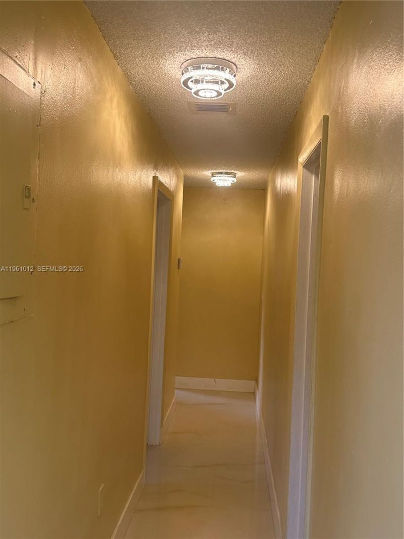 1655 NW 116th St, Unit front, Miami, FL 33167 Photo