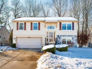 1645 Dartmoor Drive, Hartland Twp, MI 48843