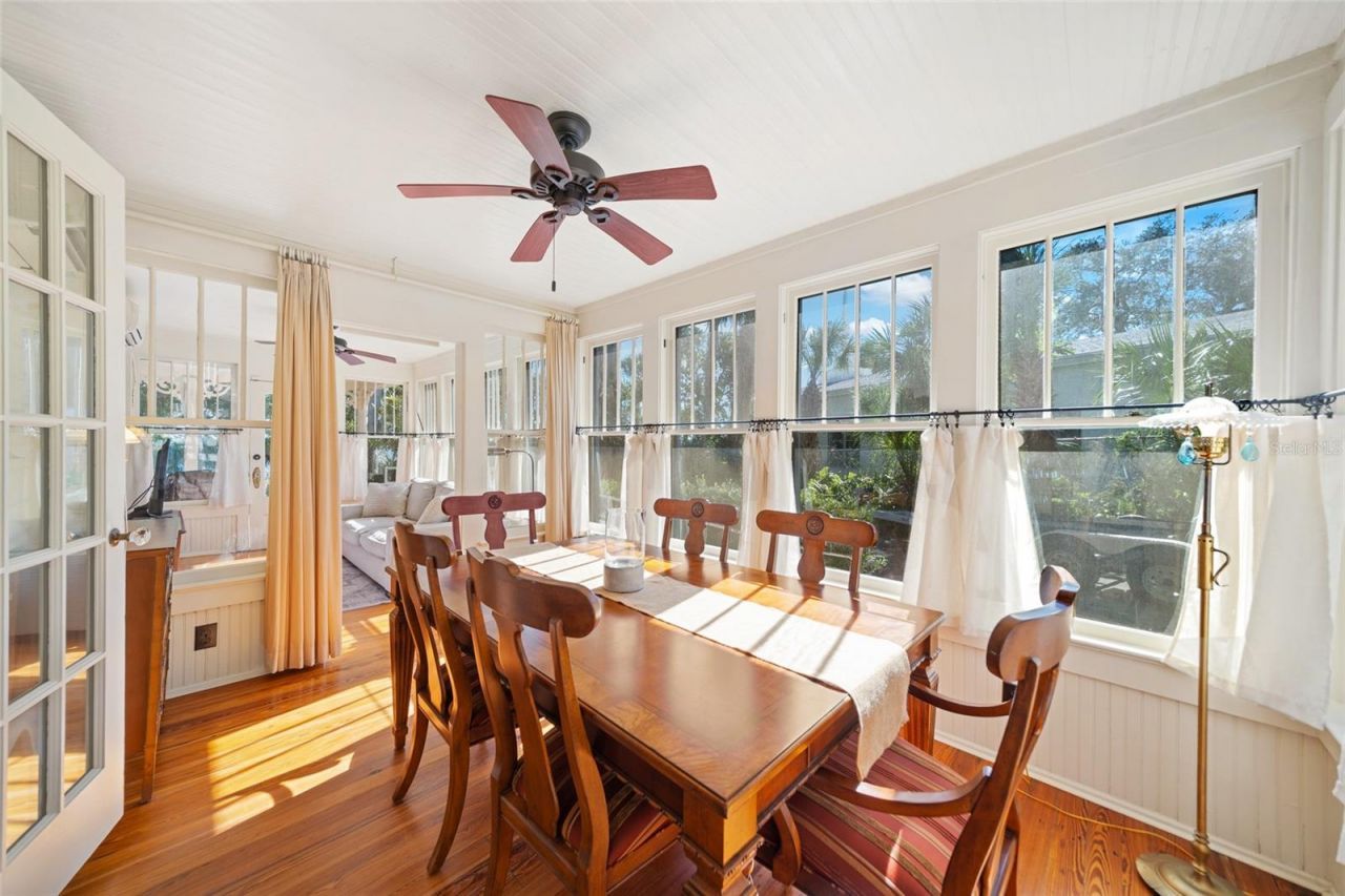 241 N Indian River Drive, Cocoa, FL 32922 Photo