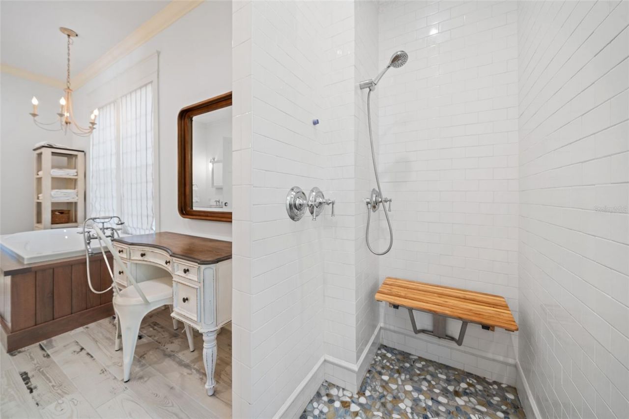 241 N Indian River Drive, Cocoa, FL 32922 Photo