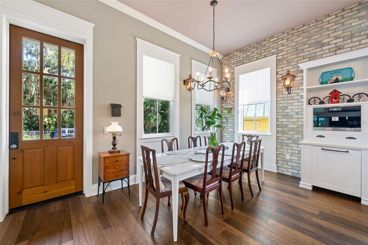 241 N Indian River Drive, Cocoa, FL 32922 Photo