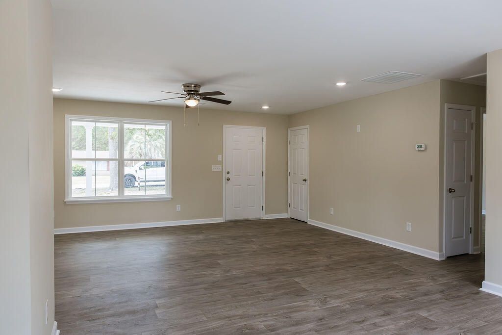 310 Kathy Avenue Photo 25