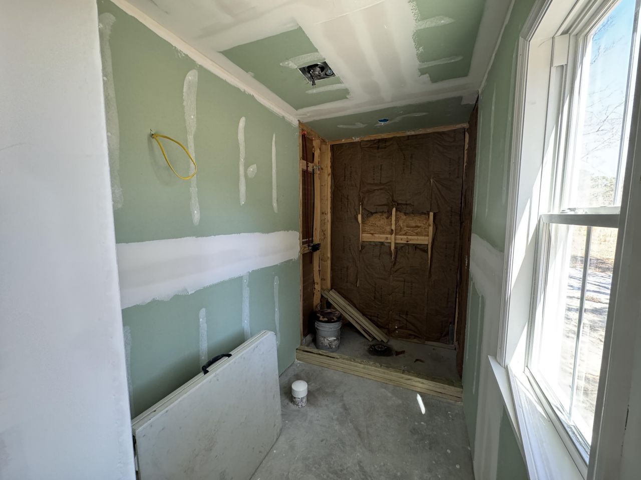 310 Kathy Avenue Photo 6