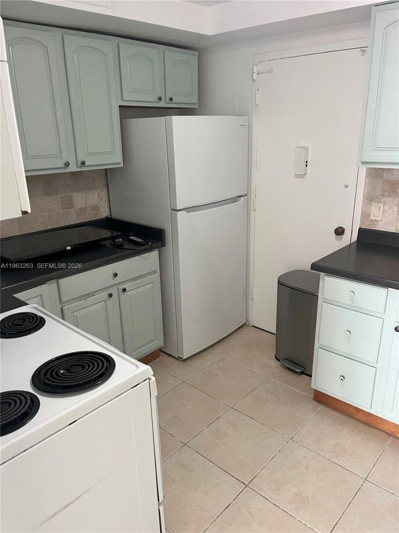 3505 S Ocean Dr, Unit 502, Hollywood, FL 33019 Photo