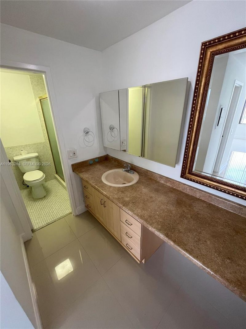 3505 S Ocean Dr, Unit 502, Hollywood, FL 33019 Photo
