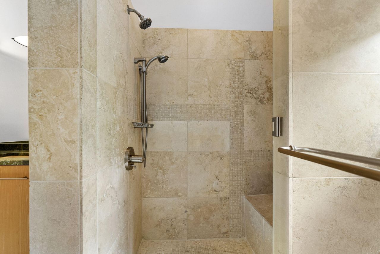 41 Burroughs Hall Photo 34