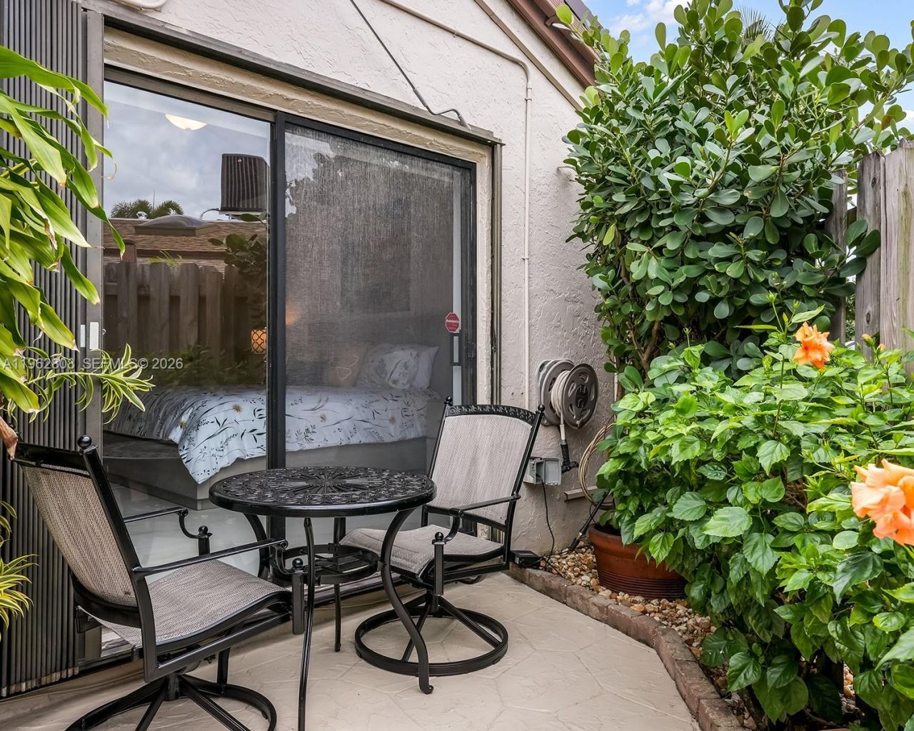 413 Leslie Dr , Hallandale Beach, FL 33009 Photo