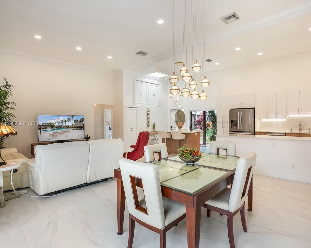 413 Leslie Dr , Hallandale Beach, FL 33009 Photo