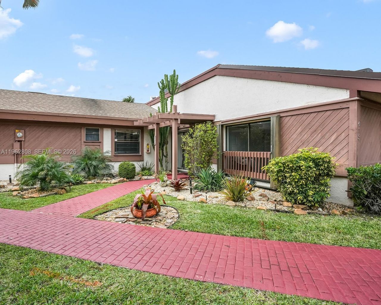 413 Leslie Dr , Hallandale Beach, FL 33009 Photo