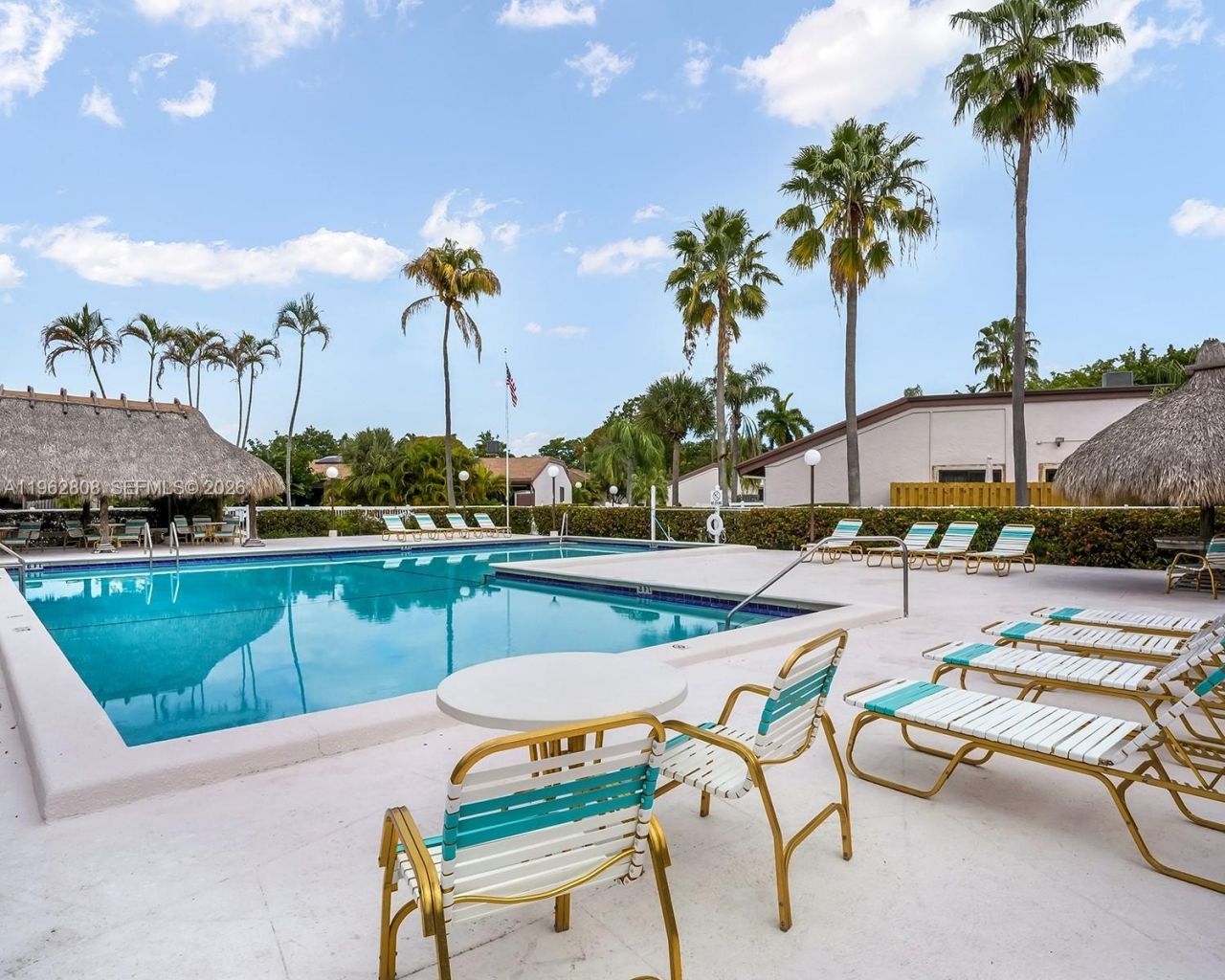 413 Leslie Dr , Hallandale Beach, FL 33009 Photo