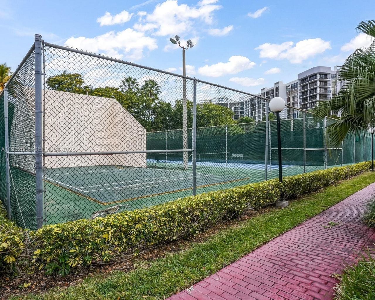 413 Leslie Dr , Hallandale Beach, FL 33009 Photo