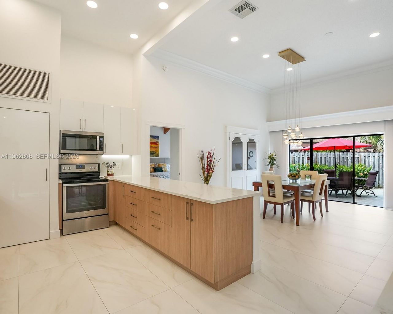 413 Leslie Dr , Hallandale Beach, FL 33009 Photo