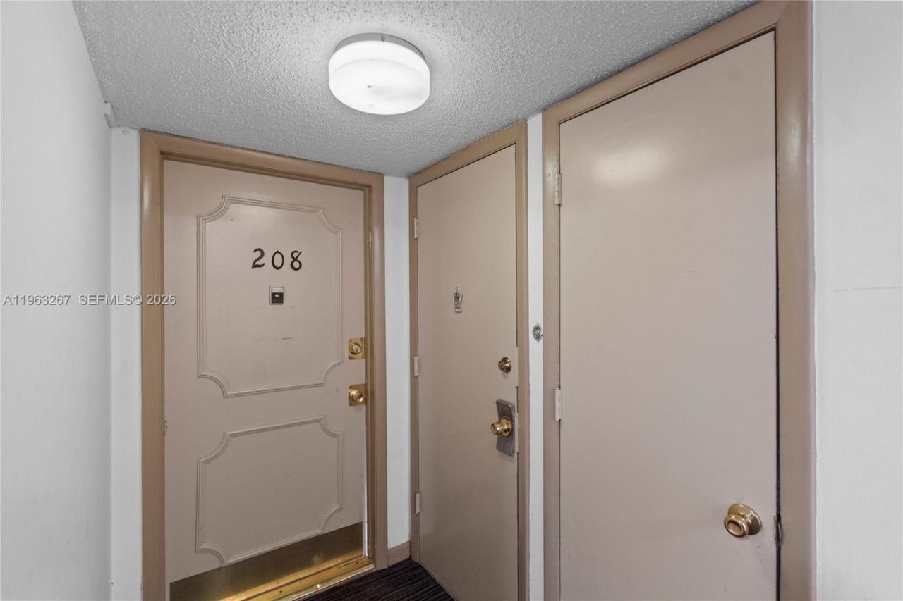 1410 S Ocean Dr, Unit 208, Hollywood, FL 33019 Photo